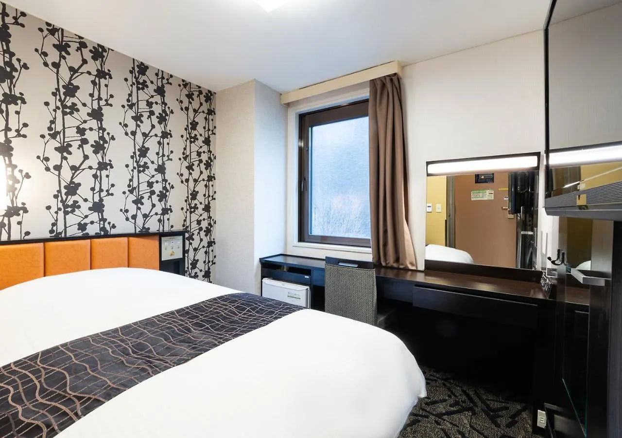 Apa Hotel Sapporo Odori Ekimae Nishi 3*,