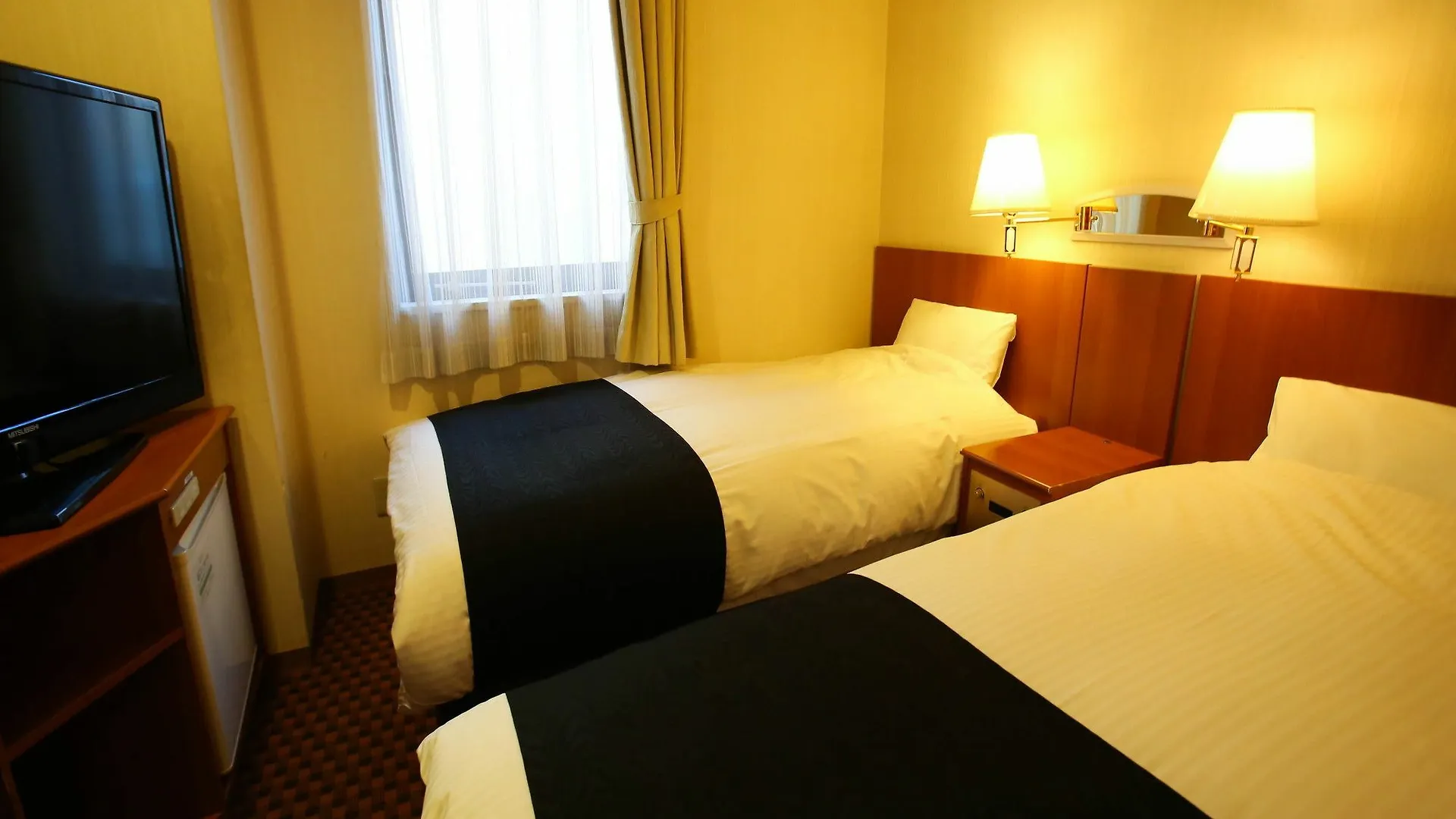 Apa Hotel Sapporo Odori Ekimae Nishi 3*,